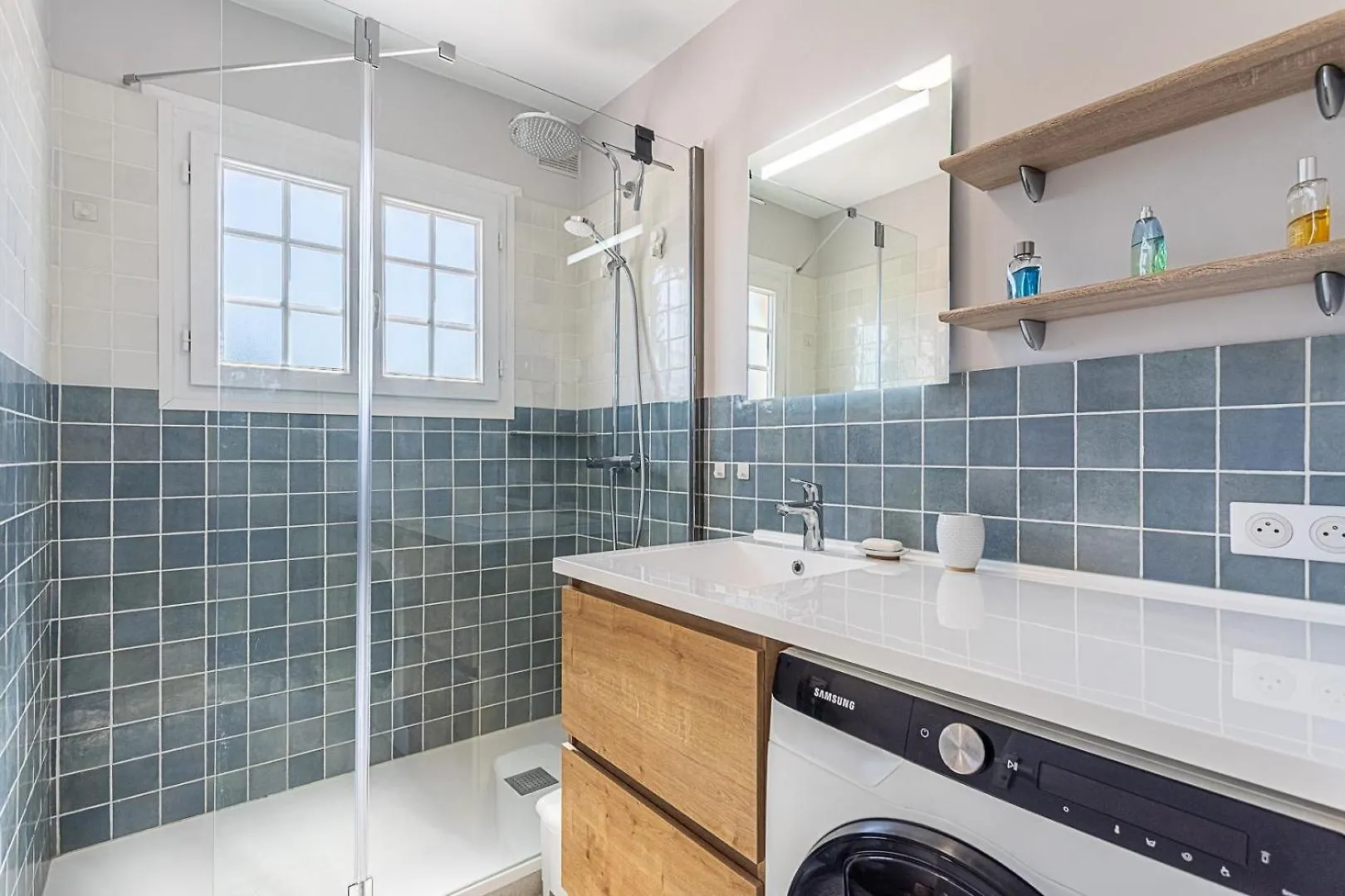 Beau Rivage - 7Min A Pied De La Plage Carqueiranne Apartment